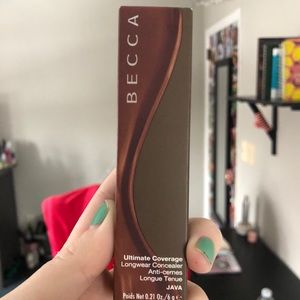 BECCA ULTIMATE COVERGE LONGWEAR CONCEALER IN JAVA
